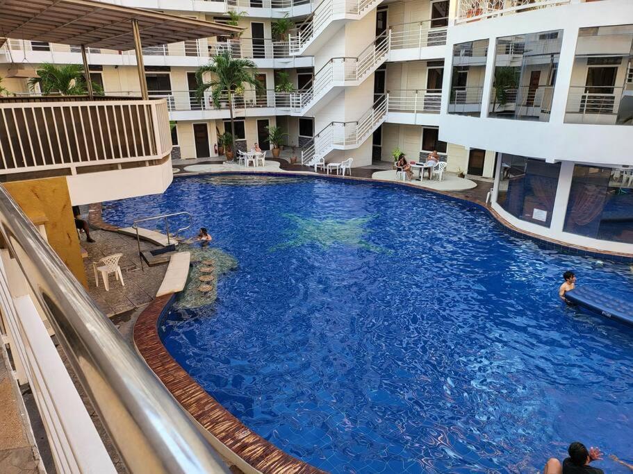 Kandi Big 1 Bedroom King Bed, Free Housekeeping, Wi-Fi Angeles Luaran gambar