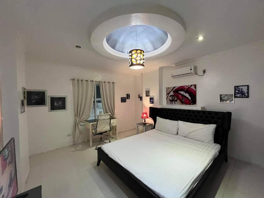 Kandi Big 1 Bedroom King Bed, Free Housekeeping, Wi-Fi Angeles Luaran gambar