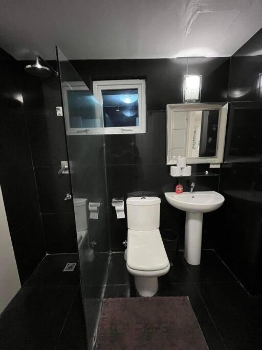Kandi Big 1 Bedroom King Bed, Free Housekeeping, Wi-Fi Angeles Luaran gambar